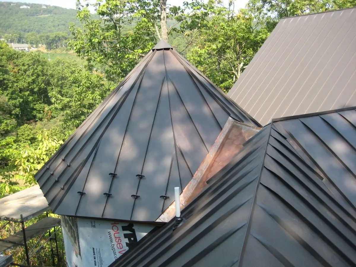 Professional Roof Tarp Installation by Craftsman Roofing in Redbird